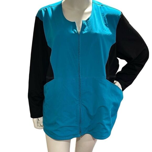 No Brand Jackets & Blazers - Careisma by Sofia Vergara zip up scrub jacket with pockets